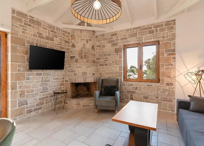 Villa Mimosa Finikounta